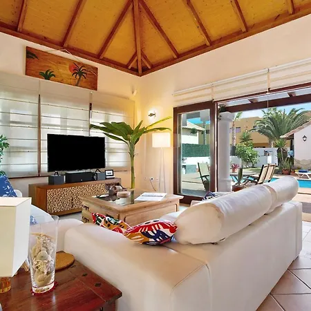 Chill At Bdm Villa La Oliva